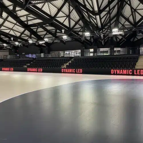 Tour de terrain Stramatel dans la salle du Angers SCO Handball
