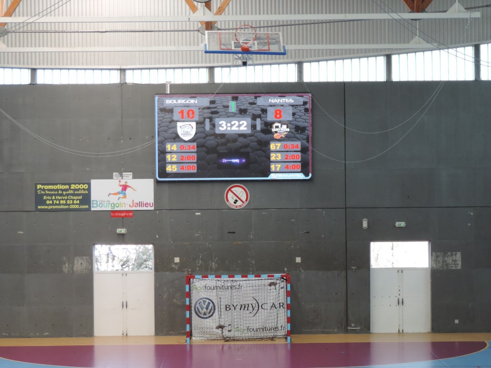 ecran video led stramatel palais des sports bourgoin jallieu