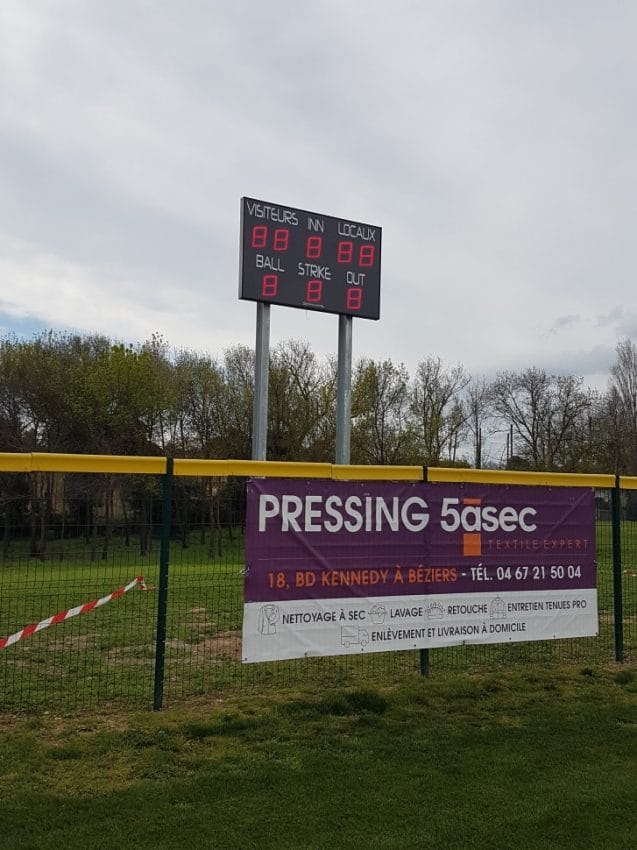 afficheur baseball softball fbb stramatel baseball club biterrois des pirates de béziers