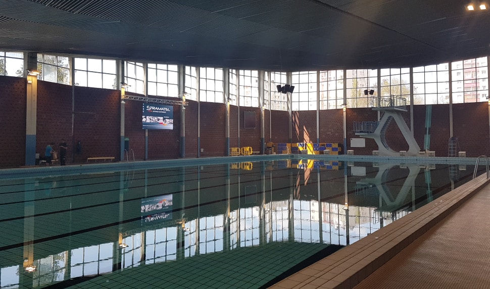 ecran video led stramatel piscine mallarme besancon