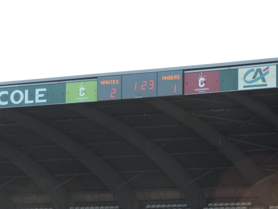 Afficheur de score stramatel sur le stade Gaston Petit de Châteauroux pour le Berrichonne Football