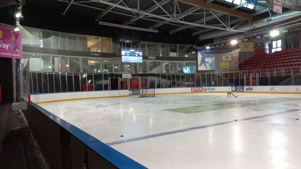 Écran vidéo de la patinoire de Strasbourg