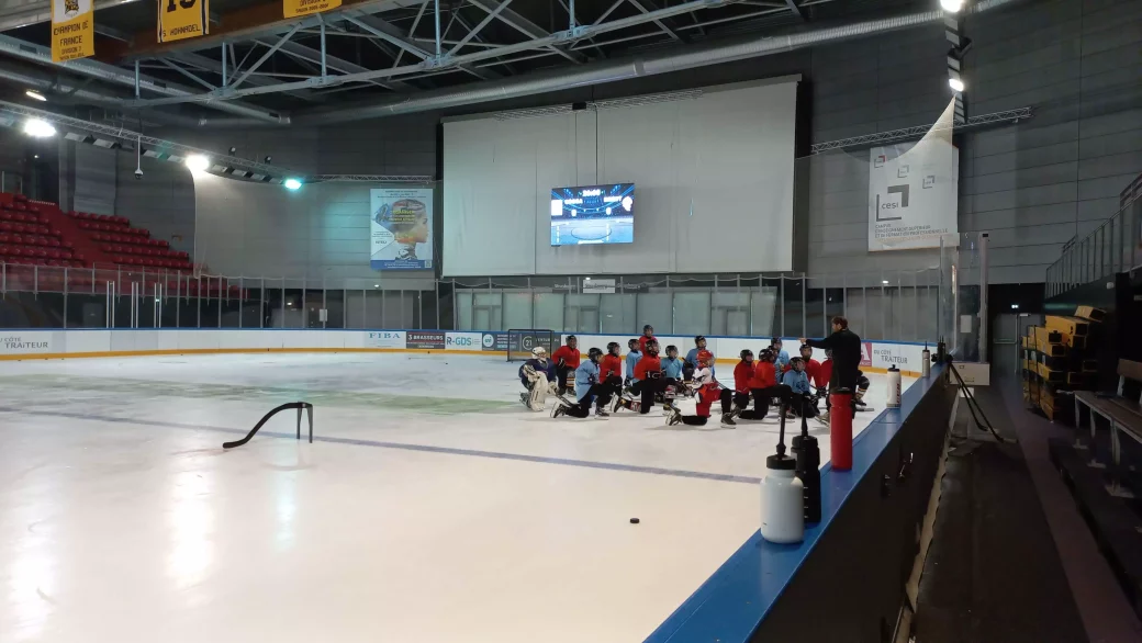 Écran vidéo de la patinoire de Strasbourg