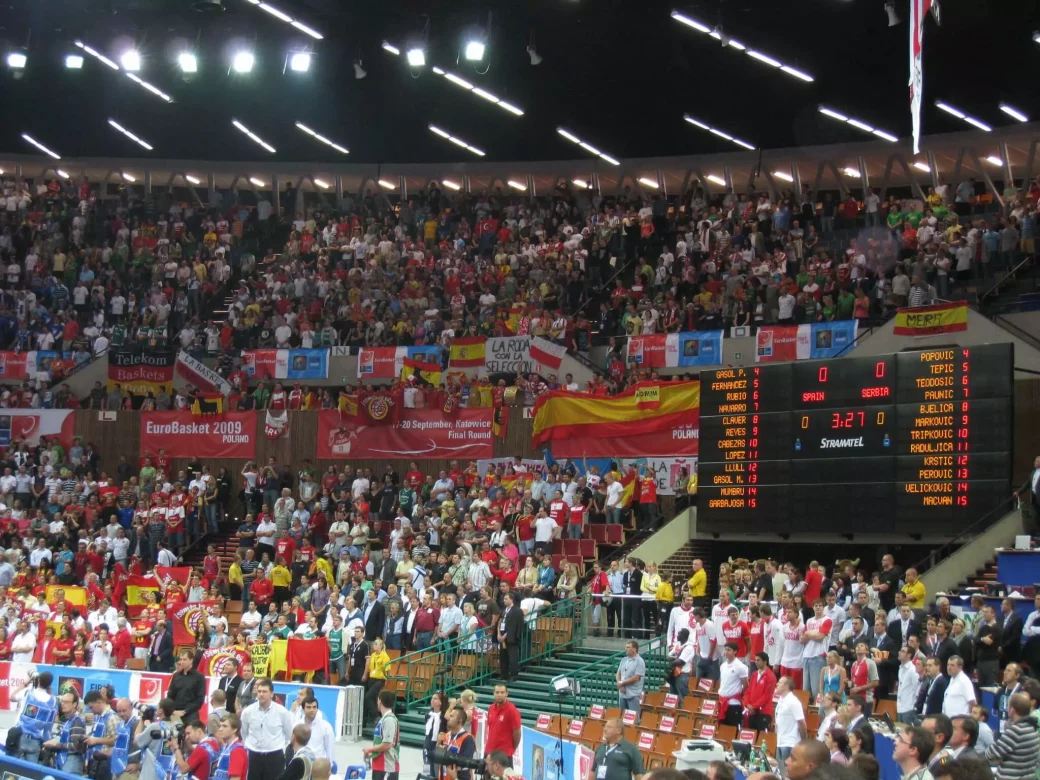 Afficheur de score Stramatel à l'arena de Spodek à Katowice en Pologne