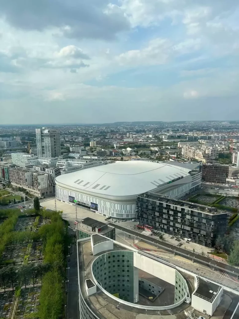 vue aérienne de Paris - La Défense Arena