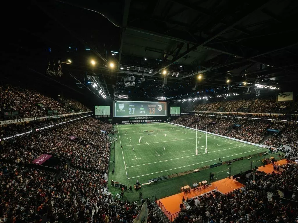 match de rugby du Racing Metro 92 à la U Arena Paris - La Défense