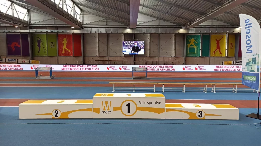 Ecran vidéo Stramatel au meeting d'athlétisme de Metz