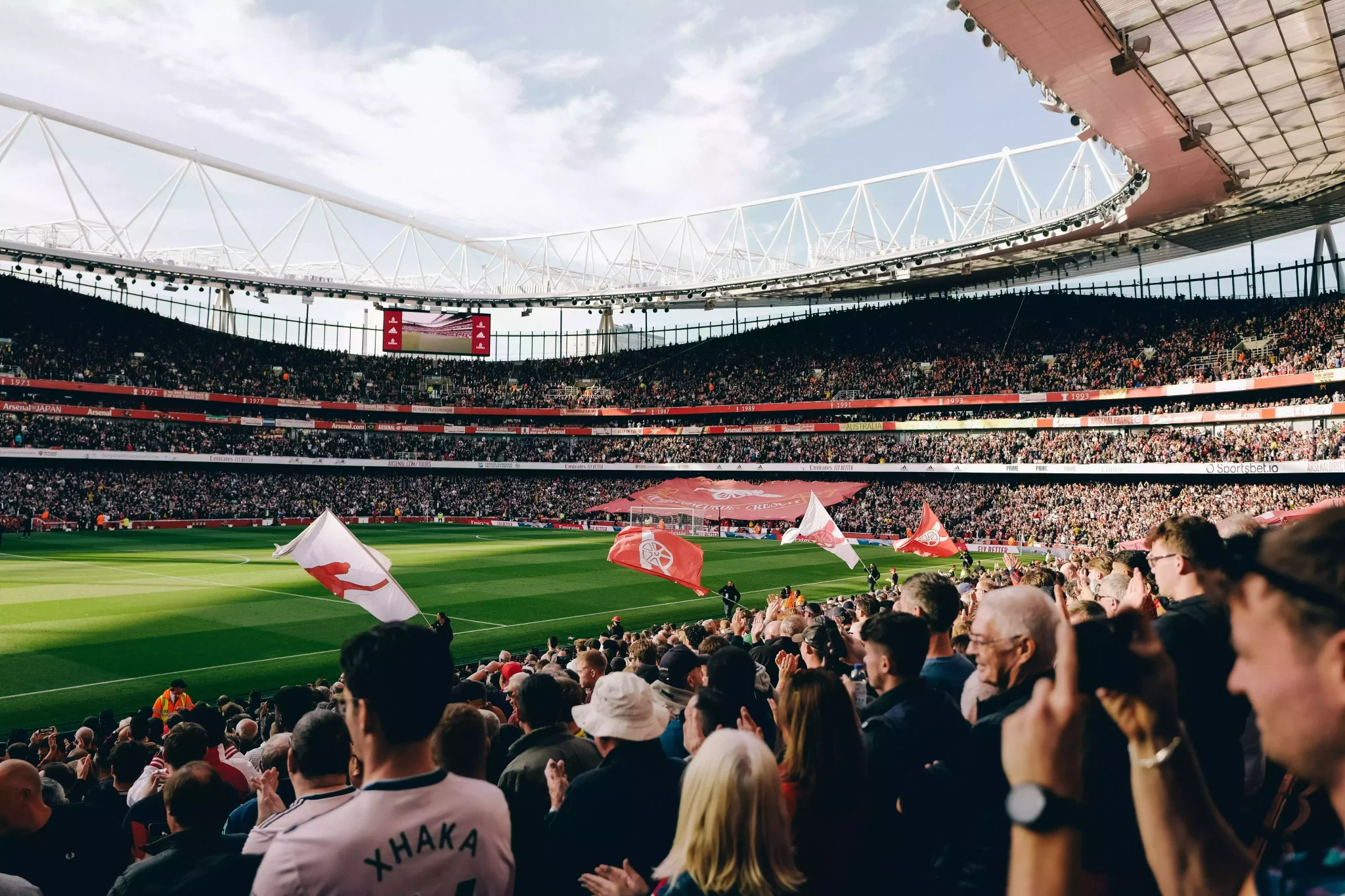 foule de gens dans un stade fan experience