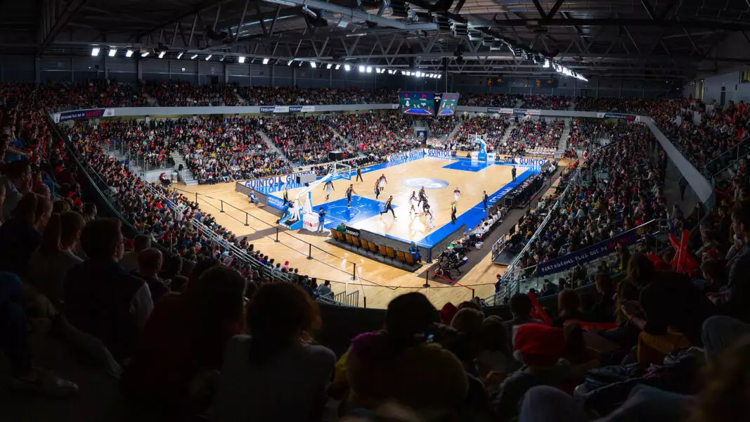 nantes basket hermine tour de terrain vidéo LED à la Trocardière