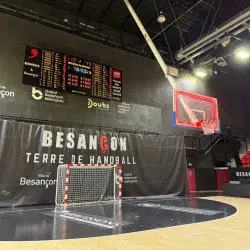 Tableau score LED 16 joueurs handball professionnel MB3123-123