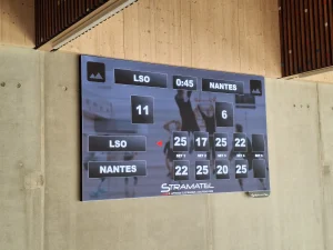 Écran vidéo LED Stramatel 7m² au Gymnase du Centre des Sables d’Olonne